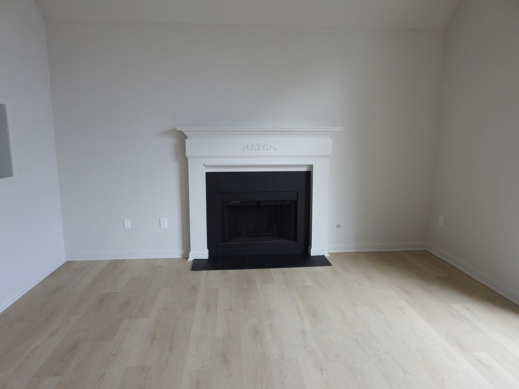 Building Photo - 101 Rampart St