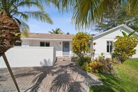 Building Photo - 18002 SW 87th Pl