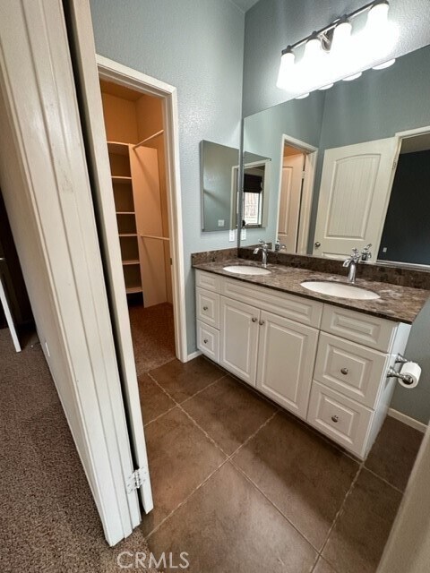 Building Photo - 30728 Loring Park Cir