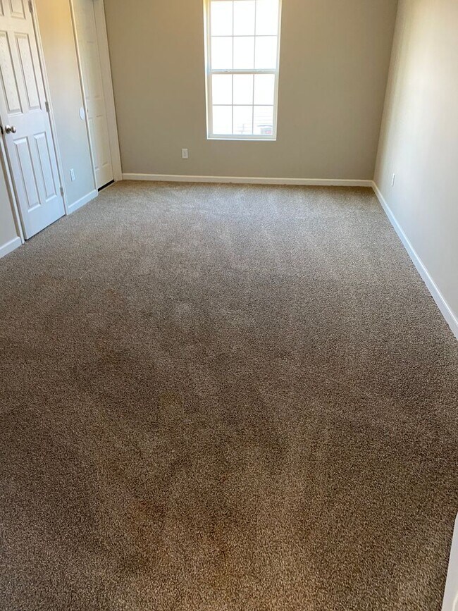 Building Photo - 3 bedroom 2 bath single family home in Kodak, TN