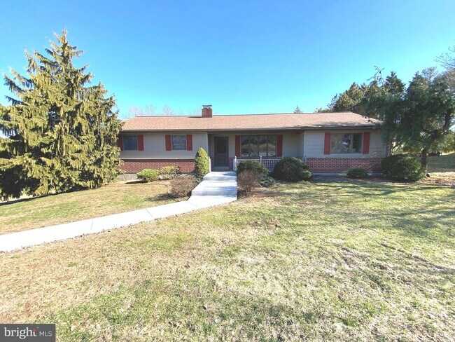 Building Photo - 45 Clay Slate Rd