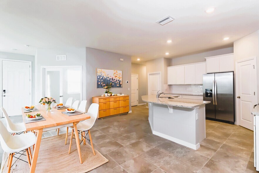 Building Photo - 31210 Mango Fade Wy