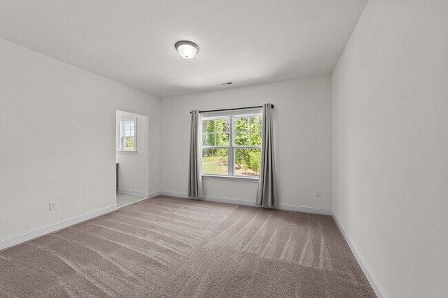 Building Photo - 824 Summit Crest Ct