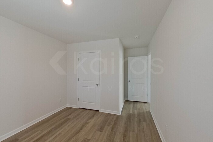 Building Photo - 111 Overstreet Way