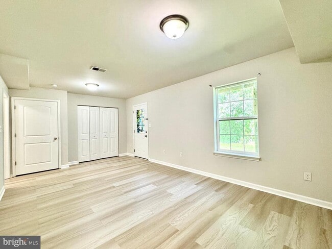 Building Photo - 312 Wilkinson Dr