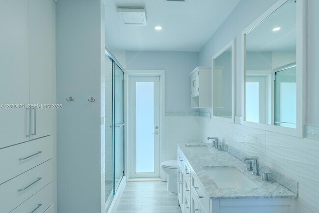 Building Photo - 5012 Grant St