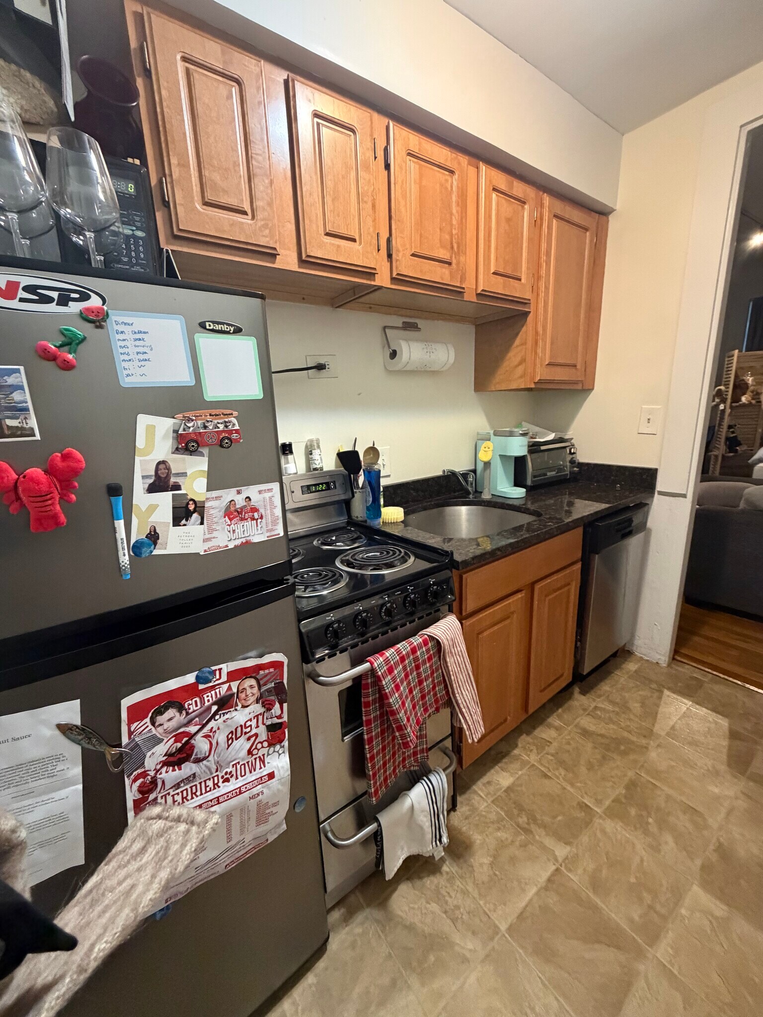 Building Photo - 521 Beacon St