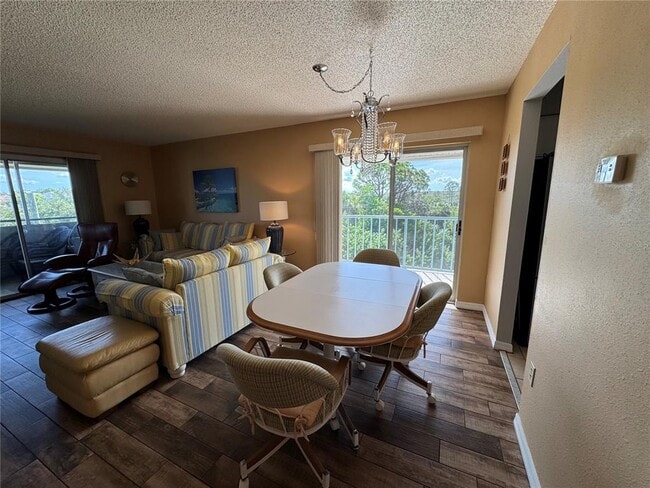 Building Photo - 5567 Sea Forest Dr