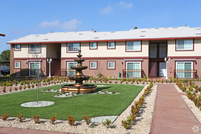 Building Photo - Huntington Palace Luxury Apartments