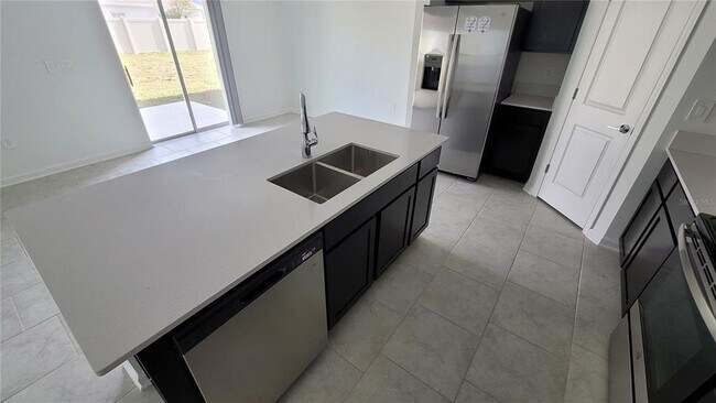 Building Photo - 443 Cool Summer Ln