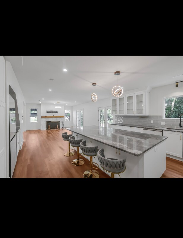 Building Photo - 2421 Airport Dr