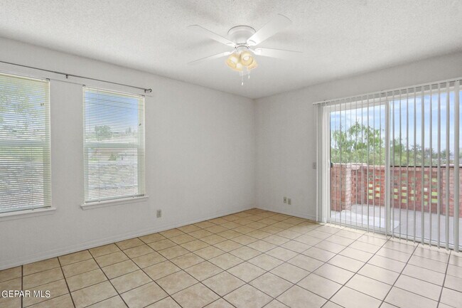 Building Photo - 7465 Stoney Hill Dr