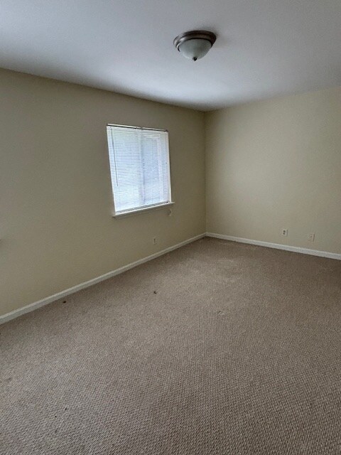 Building Photo - 2420 Stadium Dr