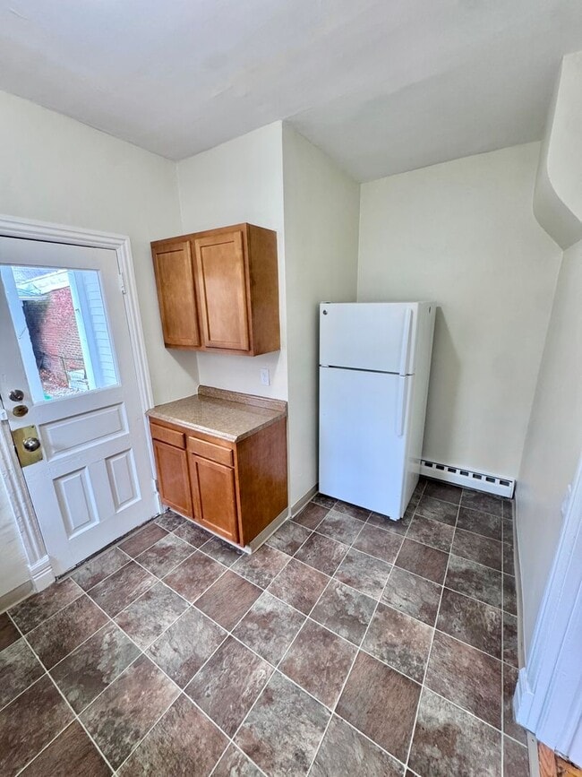 Building Photo - 43 N West Street