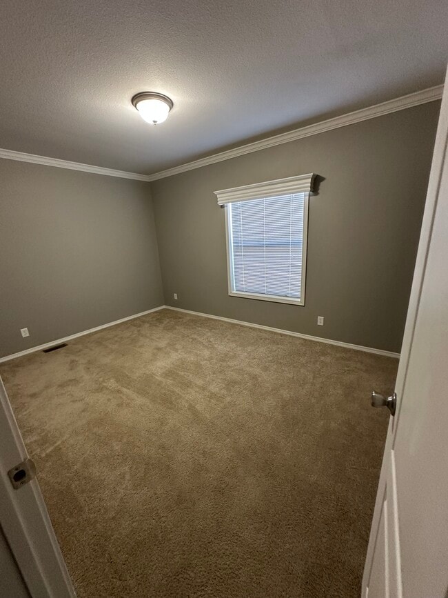 Building Photo - 37 Rd 2393