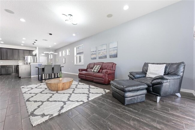 Building Photo - 5151 Ravena Ave E