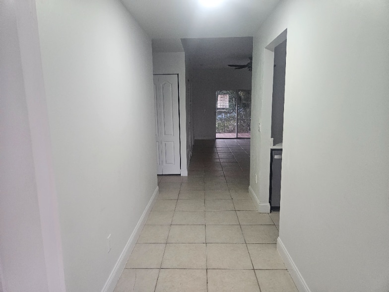 Building Photo - 3732 SW 7th Pl