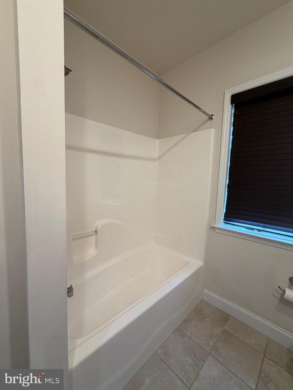 Building Photo - 997 Powder Horn Dr