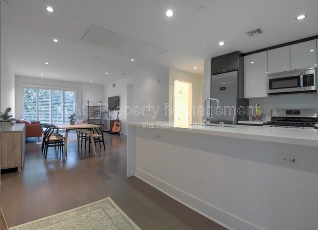 Building Photo - 7857 W Manchester Ave