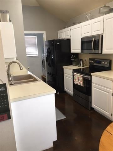 Building Photo - 3849 Notre Dame Cir