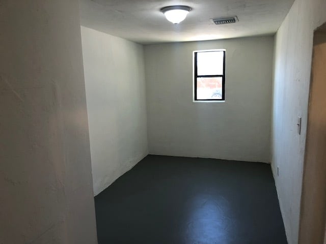 Building Photo - 1213 S 9th Ave