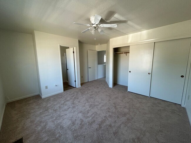 Building Photo - 1535 Springville Wy