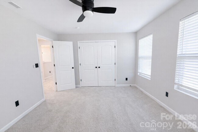 Building Photo - 12881 Clydesdale Dr