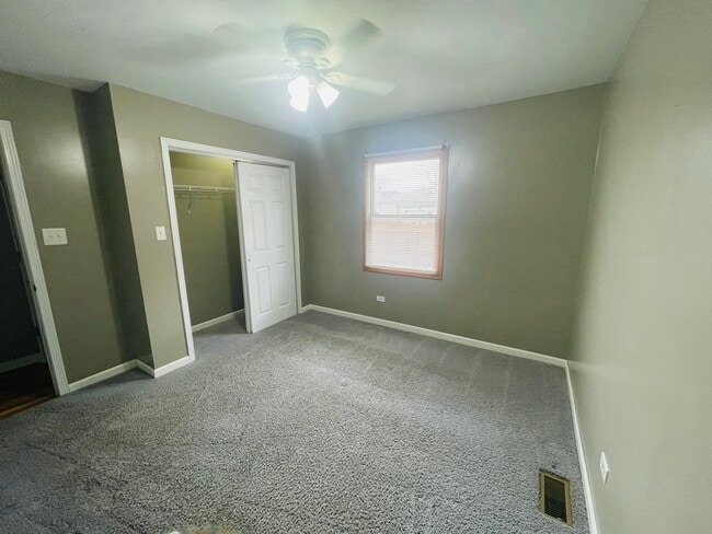 Building Photo - 6906 Townsend Blvd