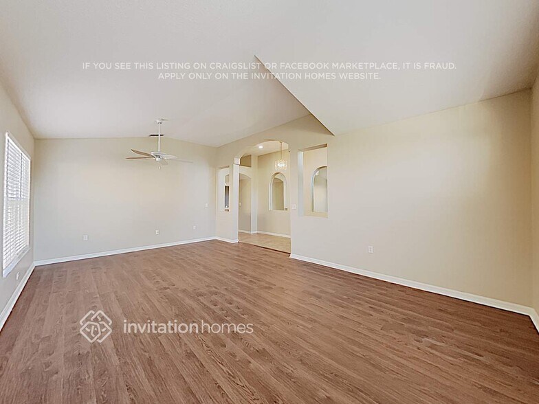 Building Photo - 29637 Morwen Pl