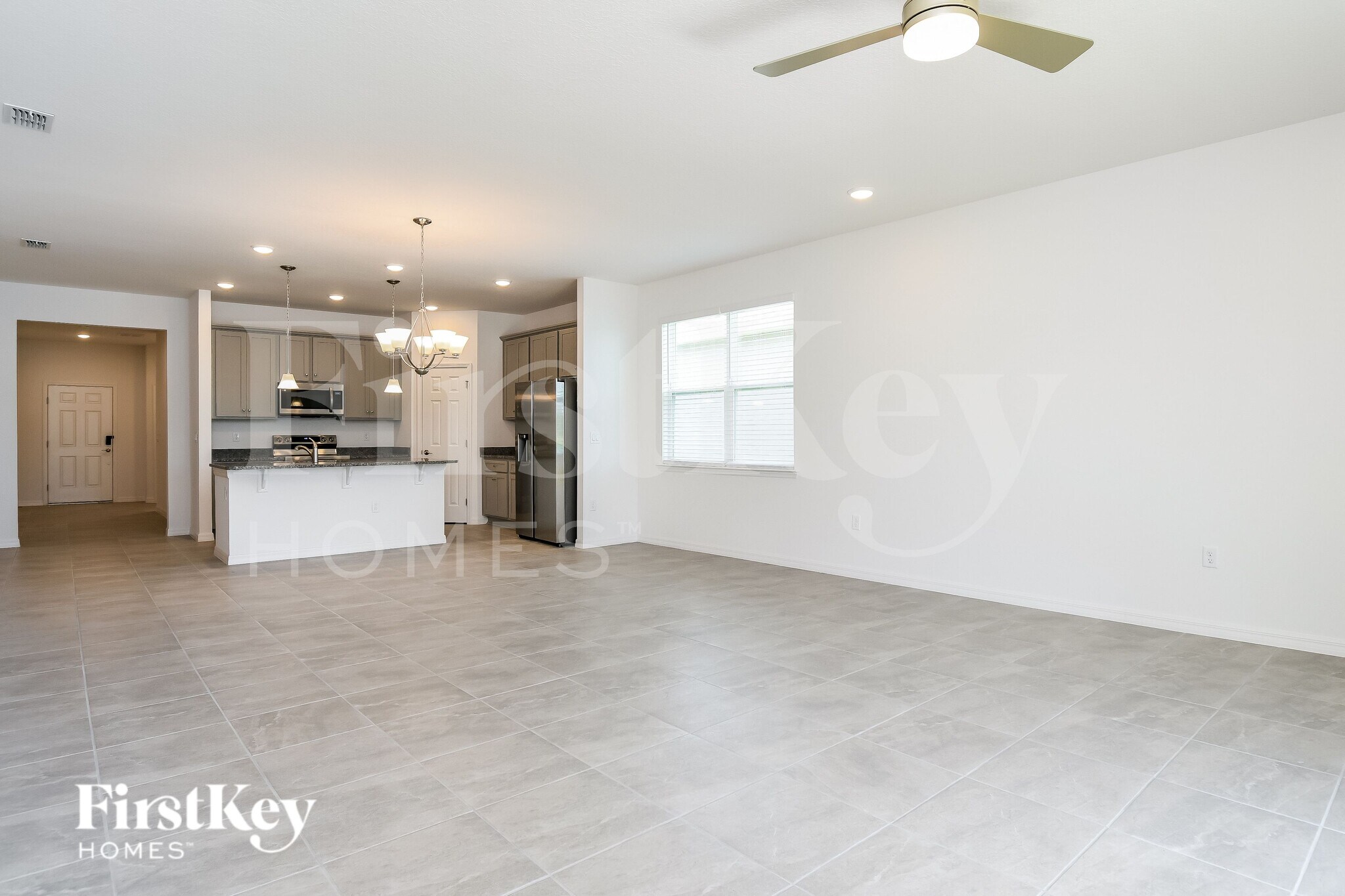 Building Photo - 1618 Isleta Lp