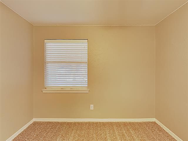 Building Photo - 1804 Mercedes Pl