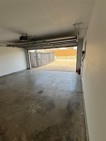 Building Photo - 1705 Bennington Dr