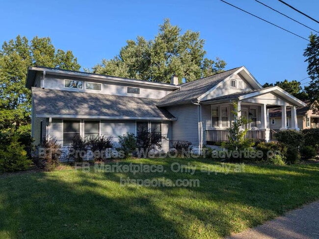 Building Photo - 3612 North Harvard Avenue