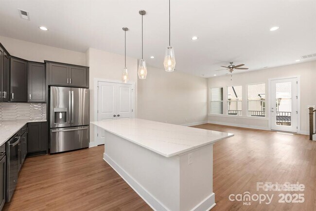 Building Photo - 312 Ferebee Pl