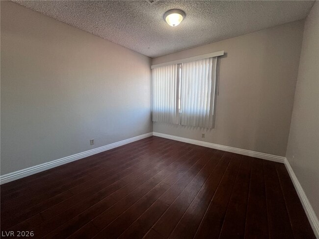 Building Photo - 3850 S Spitze Dr