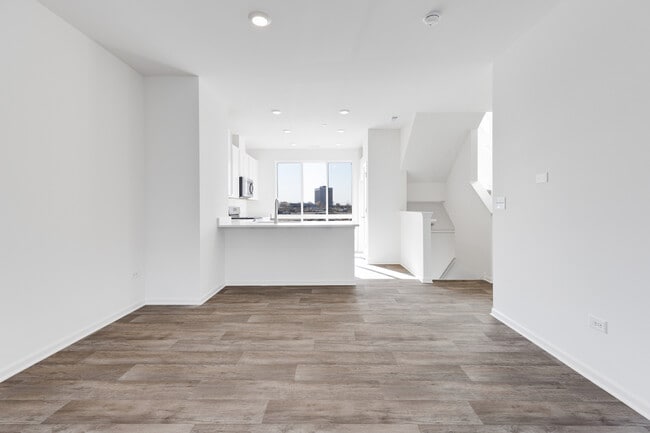 Building Photo - 1274 Catalina Ct.