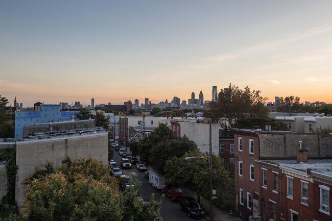 Building Photo - 616 W Norris St