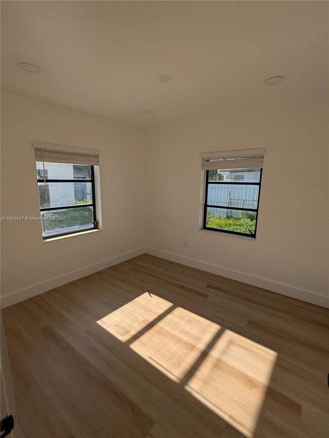 Building Photo - 14321 Boggs Dr