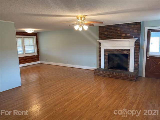 Building Photo - 438 Bluefield Rd