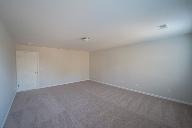 Building Photo - Available Soon!