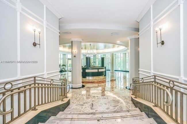 Building Photo - 2501 S Ocean Dr