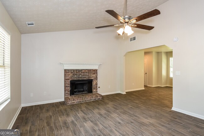 Building Photo - 155 Mcgiboney Pl