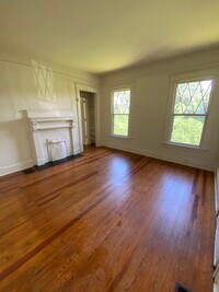 Building Photo - 148 Milledge Ter