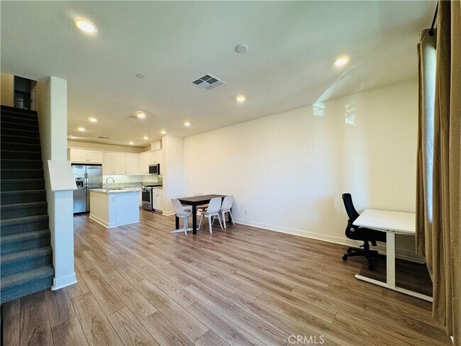 Building Photo - 2626 Glamis Ct