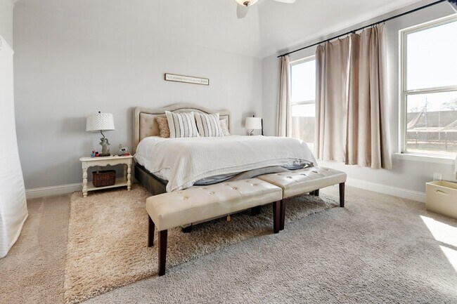 Building Photo - 209 Chesapeake Dr