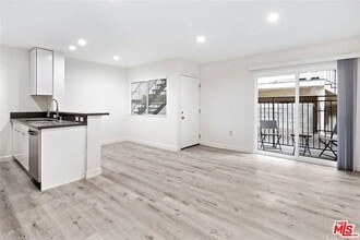 Building Photo - 5529 Bonner Ave
