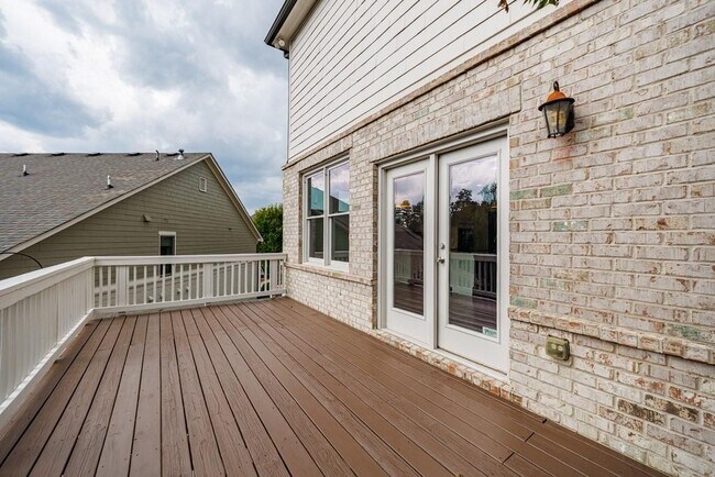 Building Photo - 11760 Stratham Dr