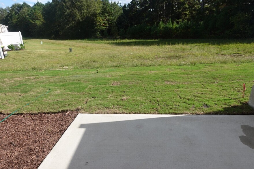 Building Photo - 1110 Weavers Trce Dr