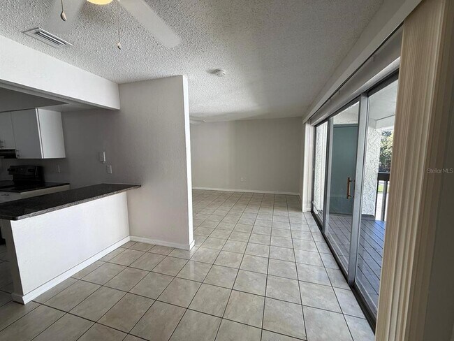 Building Photo - 4349 S Semoran Blvd