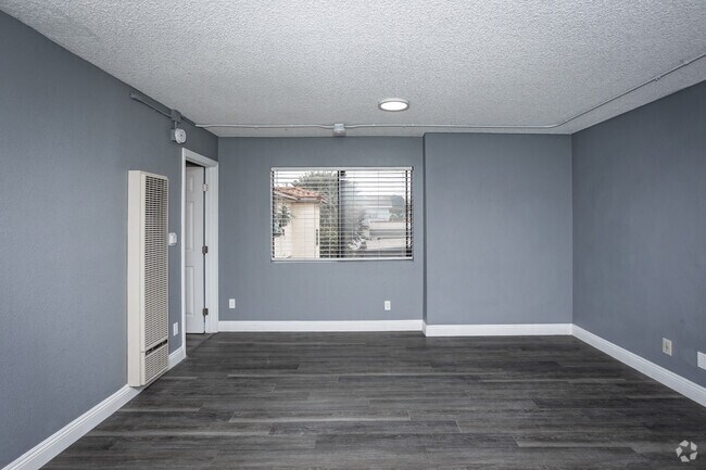 Studio - 360SF - Living Room/Dining Room - 555 W 20th St.